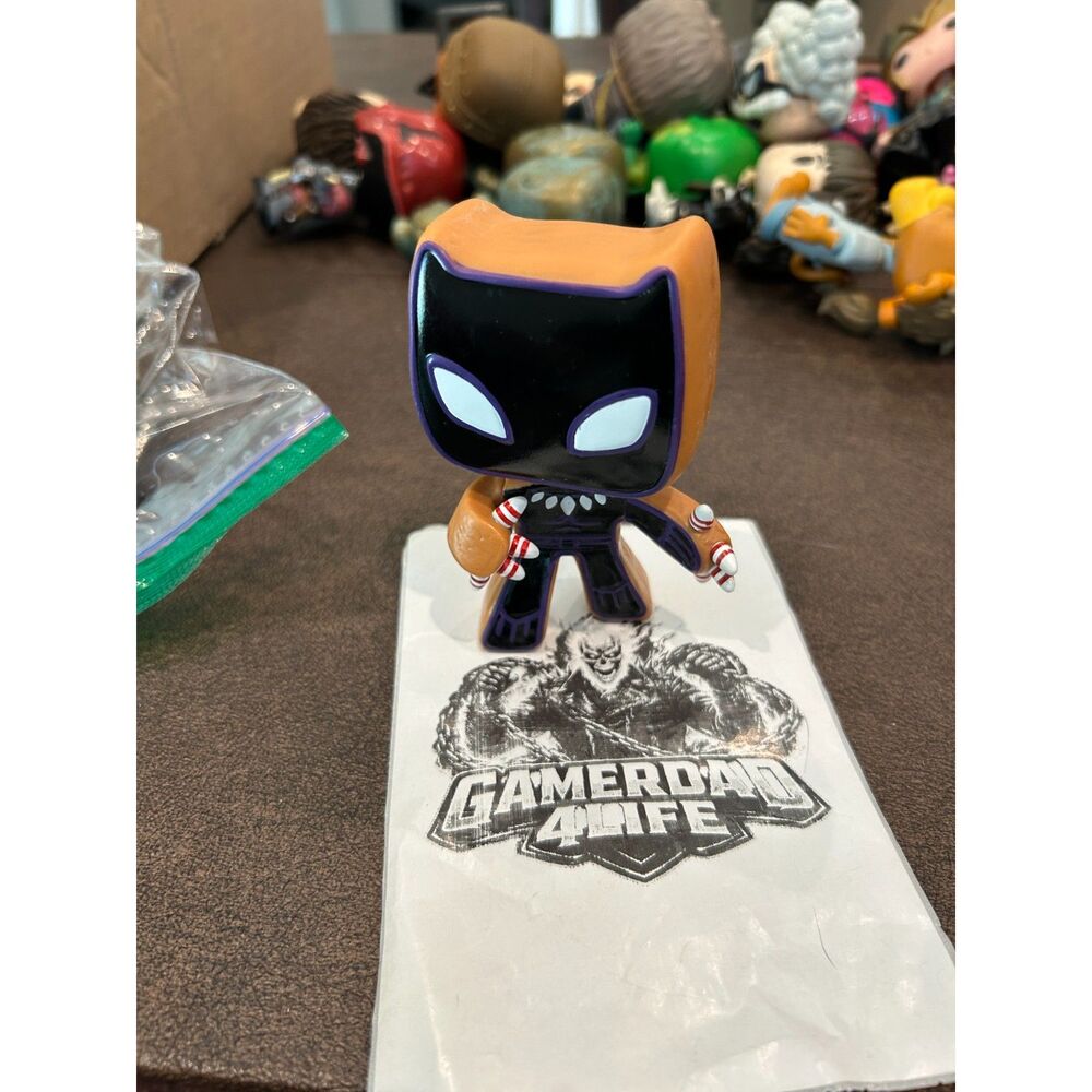 Funko Pop Marvel Holiday Gingerbread Black Panther Claws Loose # 937